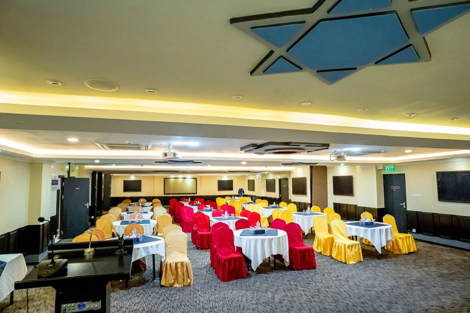 Swiss International Hotel Sarowar Pokhara photo 4